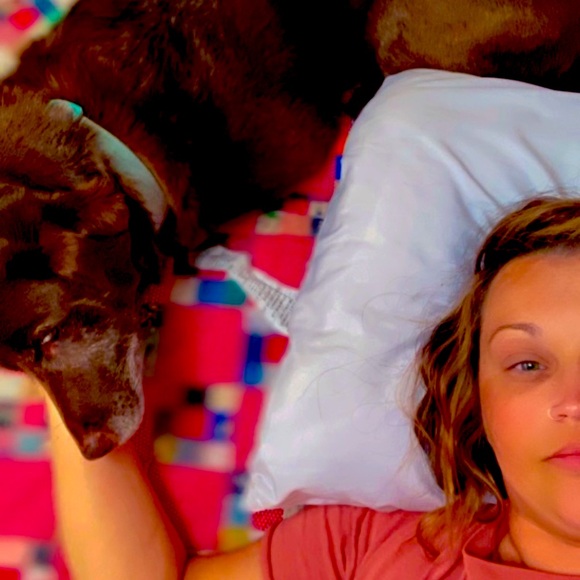 Meet your Posher, Amanda - Picture 3 of 3